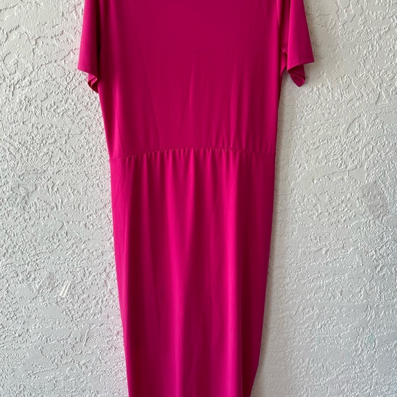 Trendy faux wrap dress with ruching - Picture 3 of 5